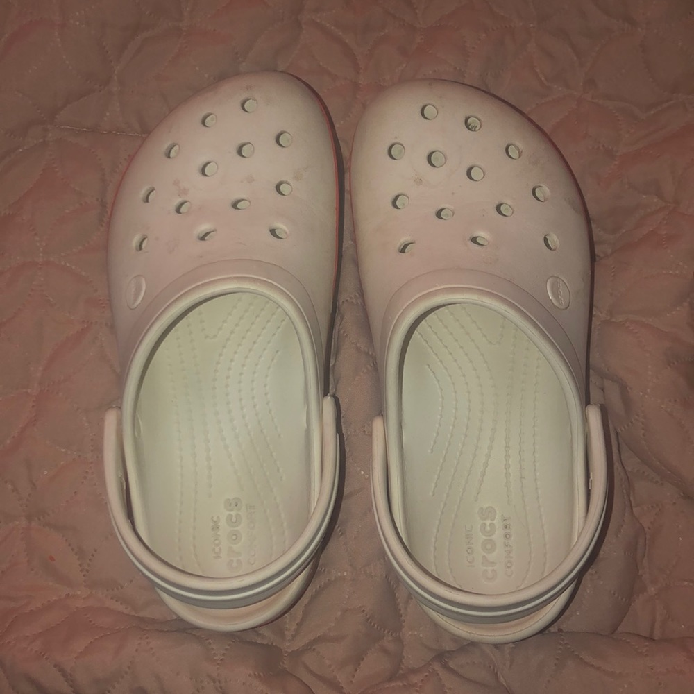 Rainbow Clog Platform Crocs 🌈 Women’s Size 8